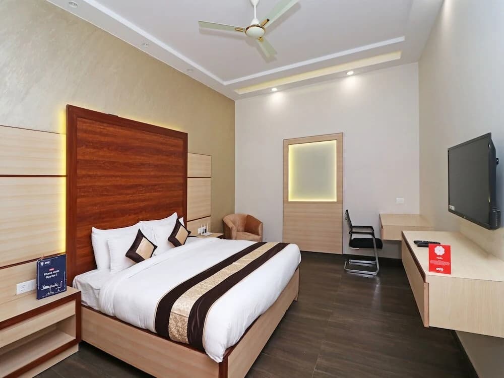 Green Palms Hotel Pacific Mall - photo 5