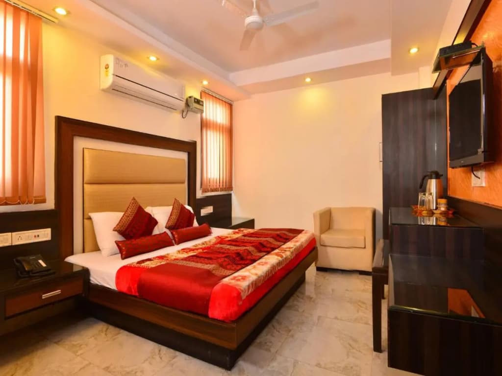 Hotel Shri Vinayak - photo 23