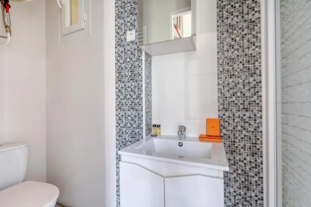 Cosy Parisian 1bdr Flat - Prime Location Le Marais - photo 7