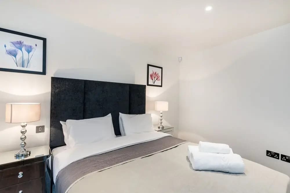 South Kensington Private Apartments - photo 31