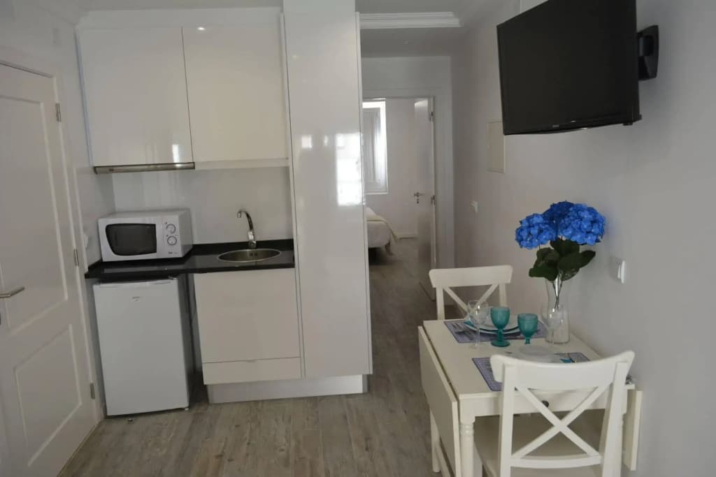 Castle Inn Lisbon Apartments - photo 18