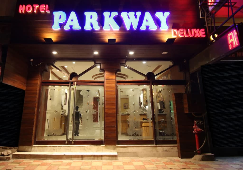 Hotel Parkway Deluxe - main photo