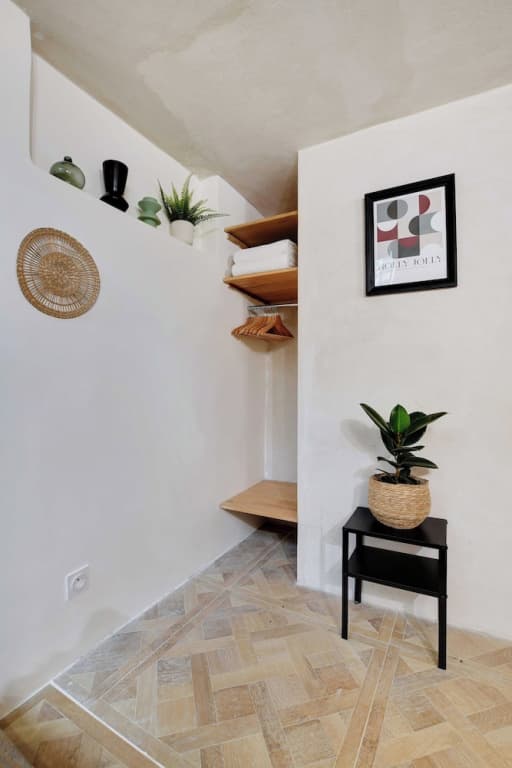 Charming Appt- 4p/1br- in the Heart of the Marais - photo 13