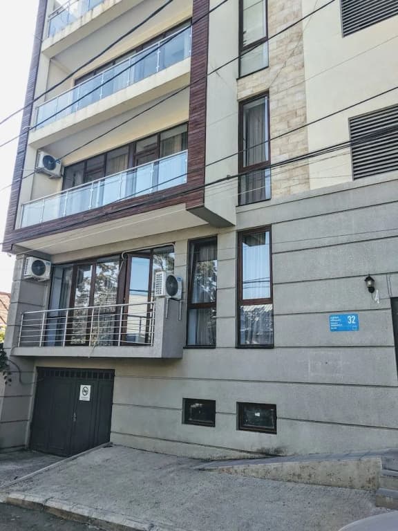Hotel Canvas - main photo