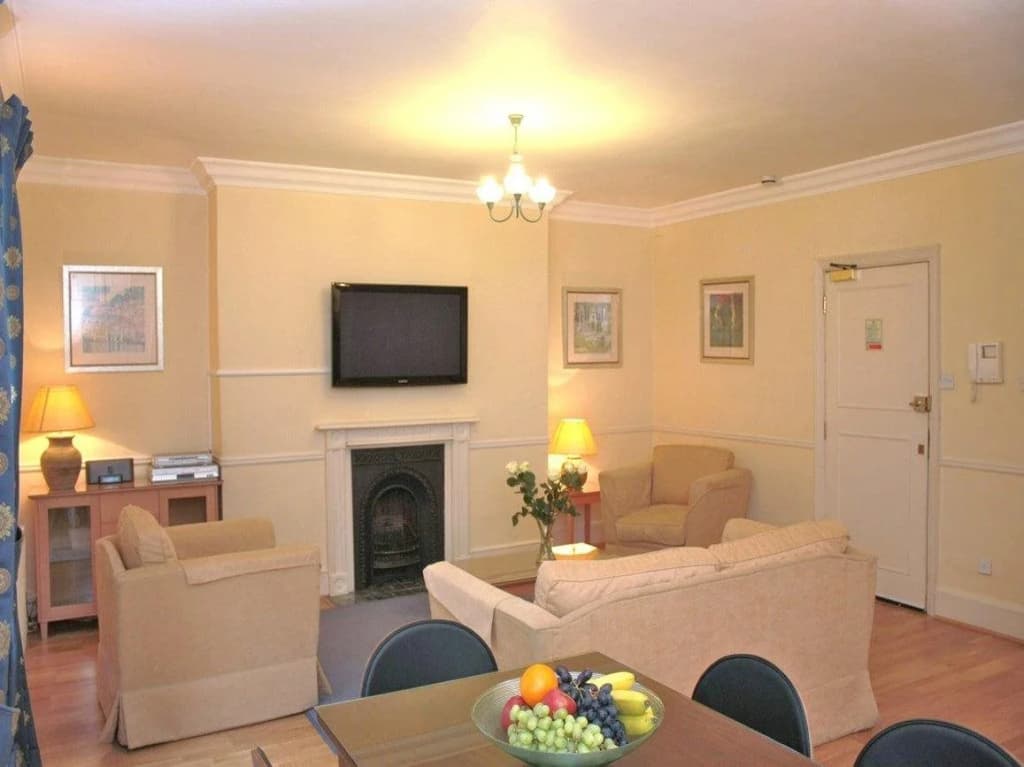 Kensington Court By Capital - photo 31