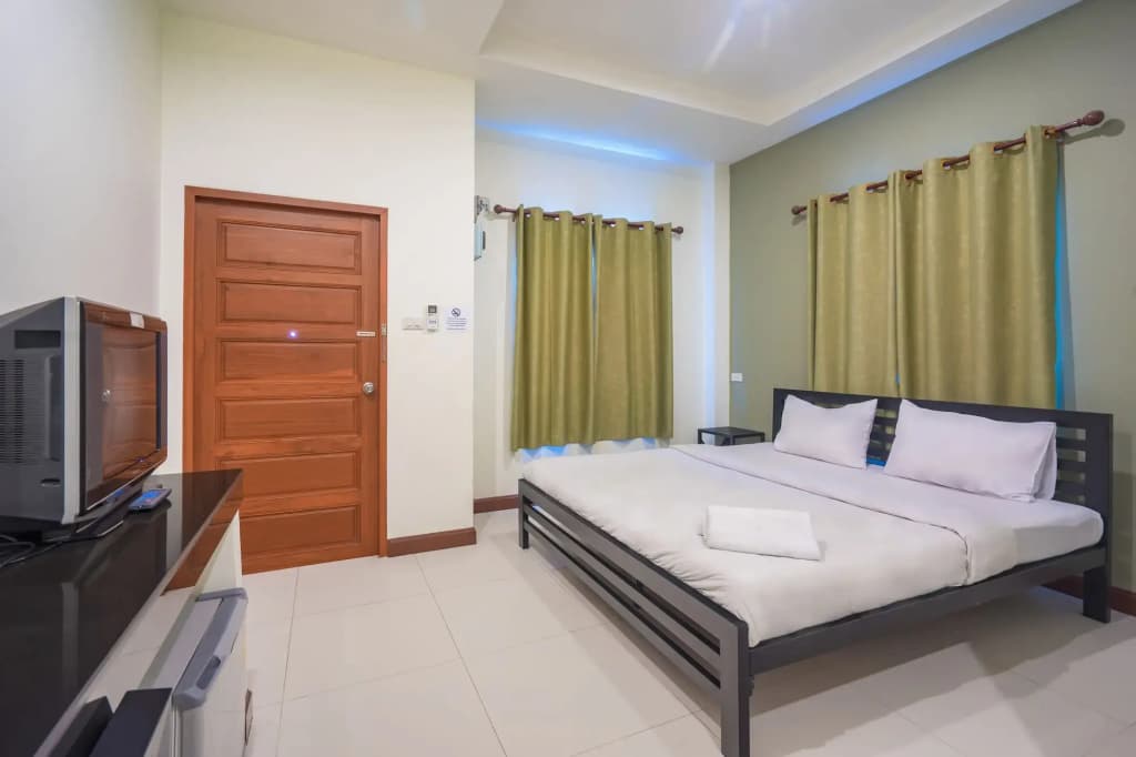 Suphan Lake Hometel - photo 15