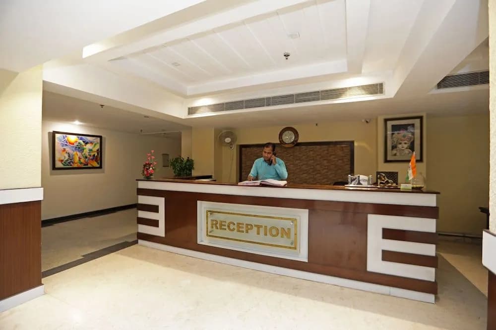 Capital O 445 Impress Hotel - photo 2