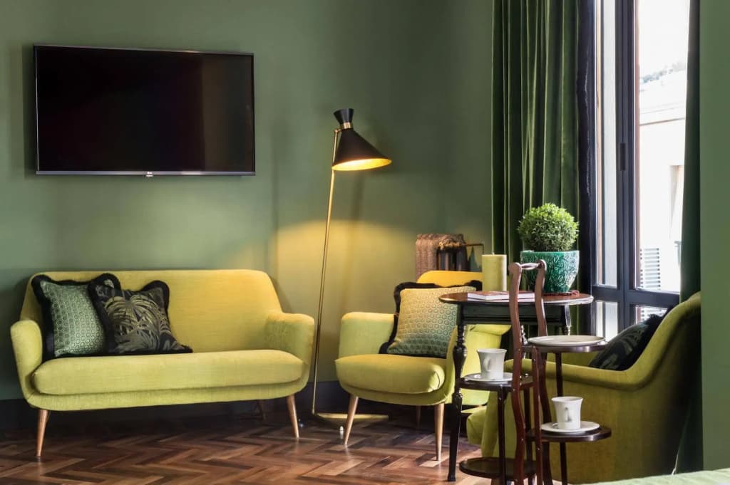 Velona's Jungle Luxury Suites - photo 4