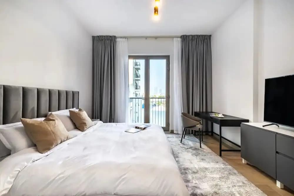 Stylish 2BR in La Rive 2 - photo 24