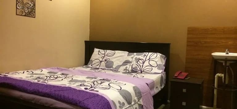 Funky Crib Hotel - photo 6