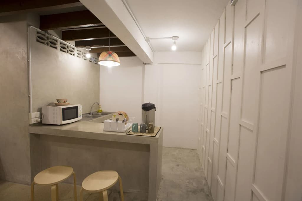 Arawana Hostel Silom - photo 15