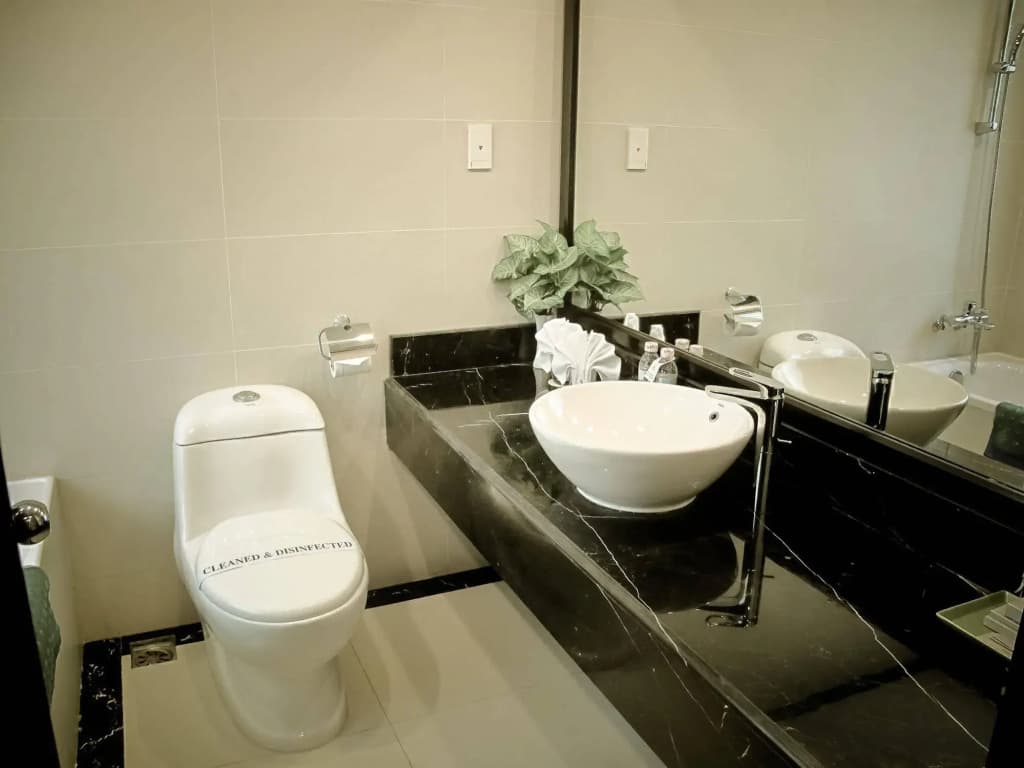 Saigon Halong Hotel - photo 8
