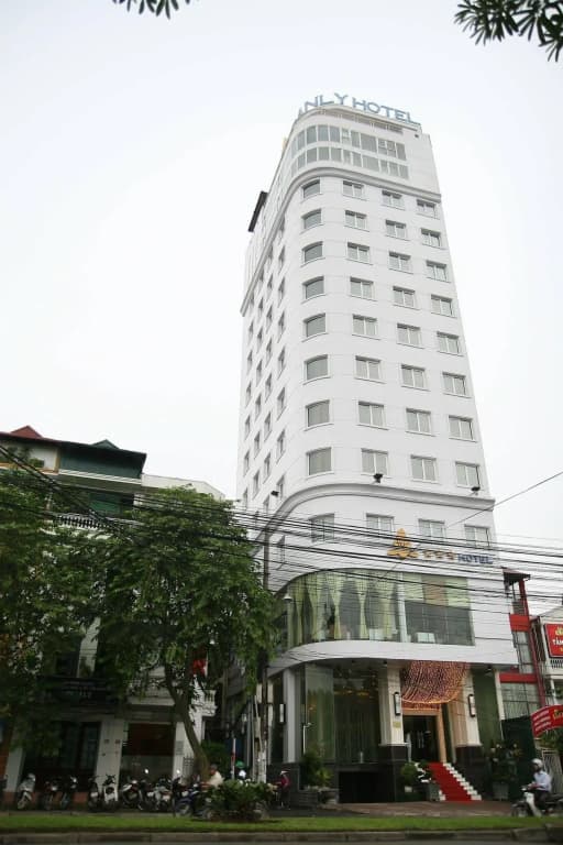Danly Hotel - photo 1