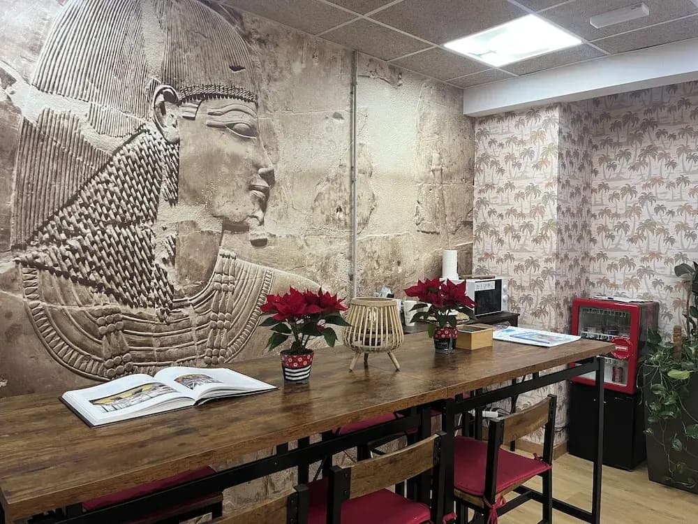 Debod Hostel - photo 15