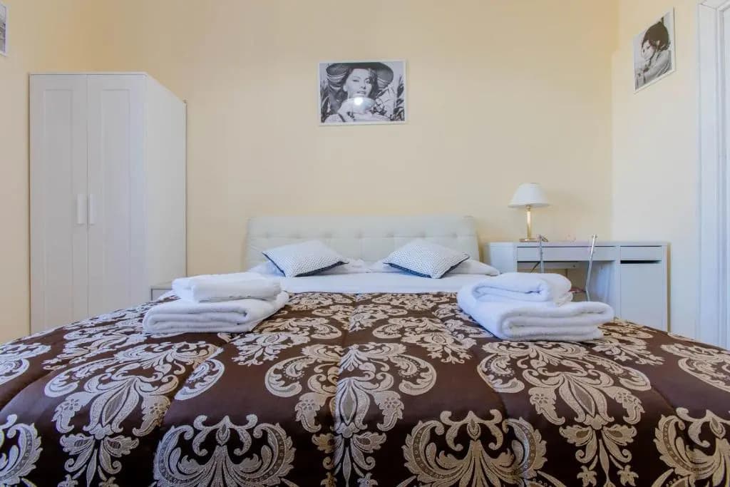 Flower Guesthouse - photo 2
