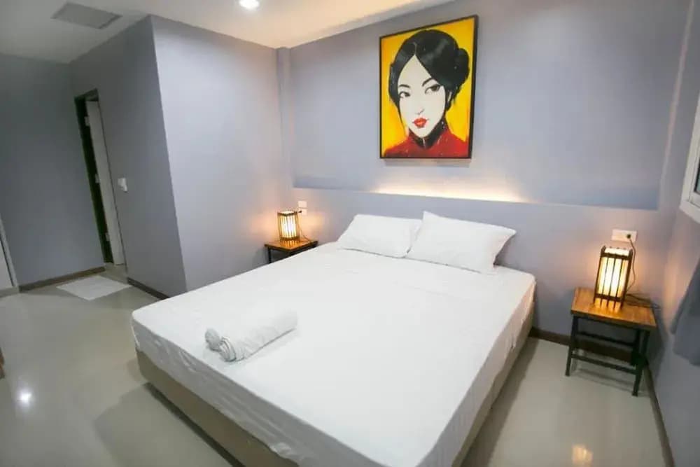 The Rooftop Residence Hostel - photo 5