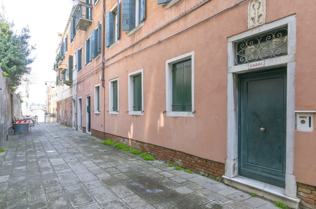 Bella Vita Charming House - photo 8
