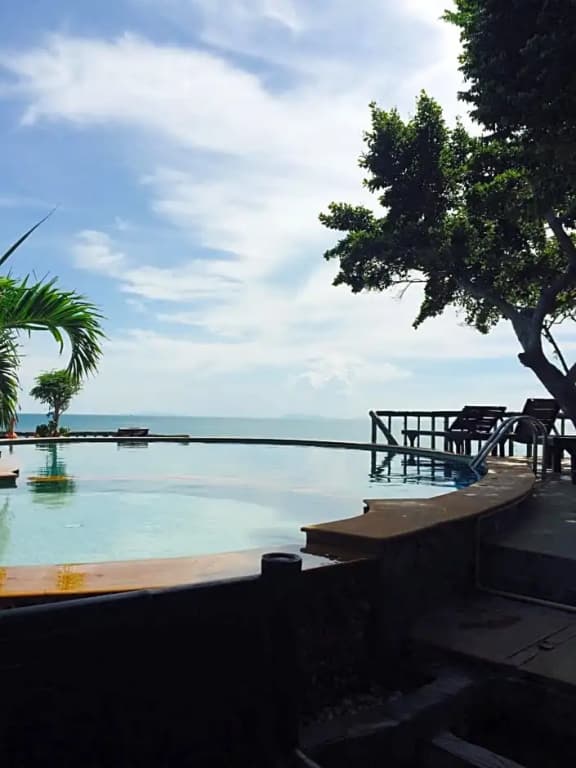 Petit Suncliff Resort - photo 8