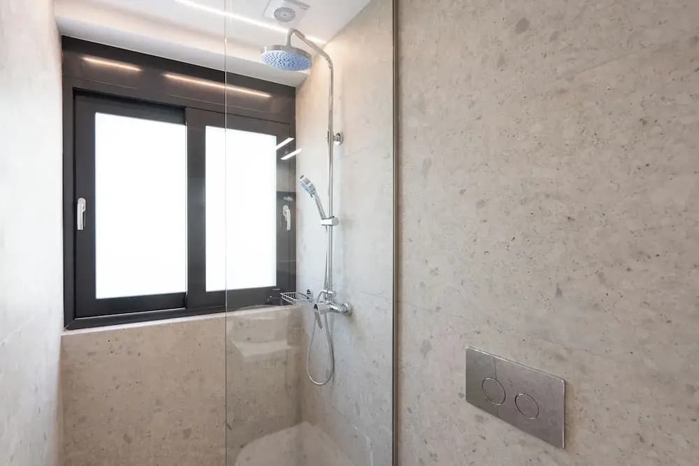 Kosmos Luxury Residences - photo 9