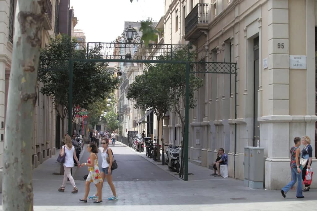 The Boutique Apartments - photo 14