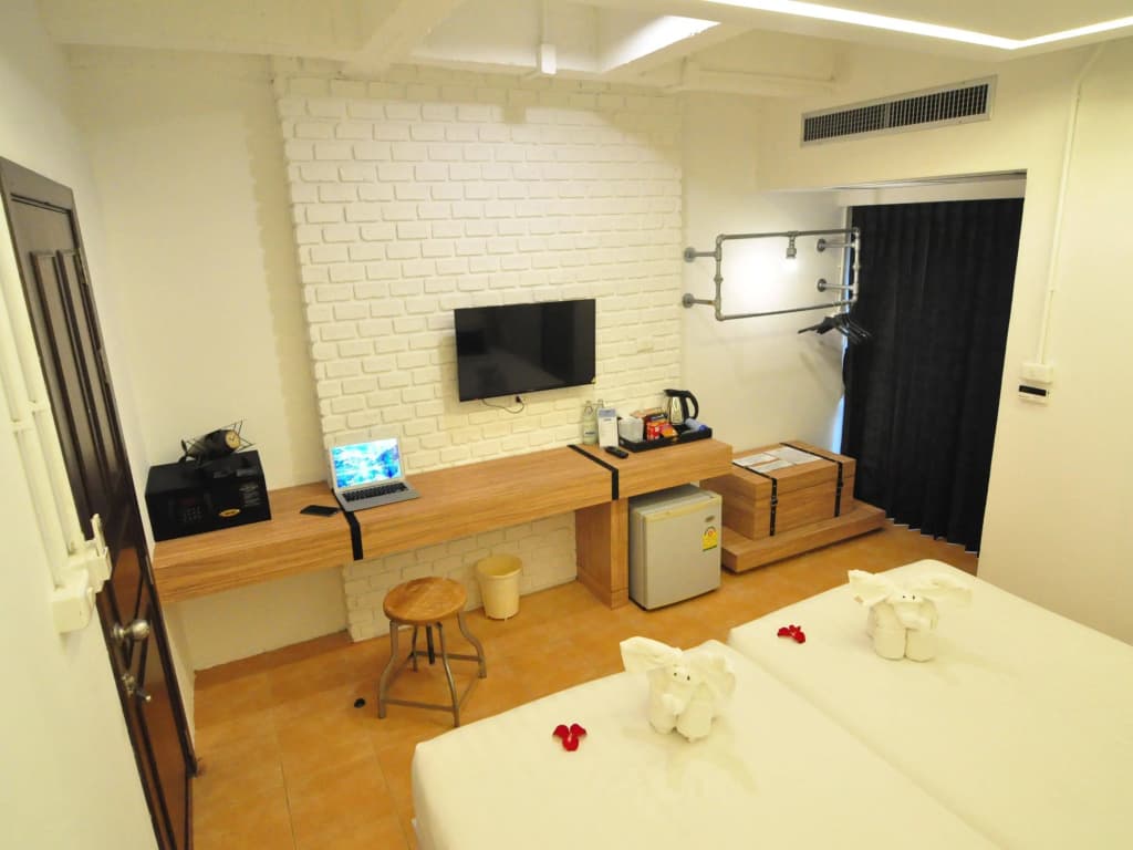 Forty Winks Phuket - photo 3