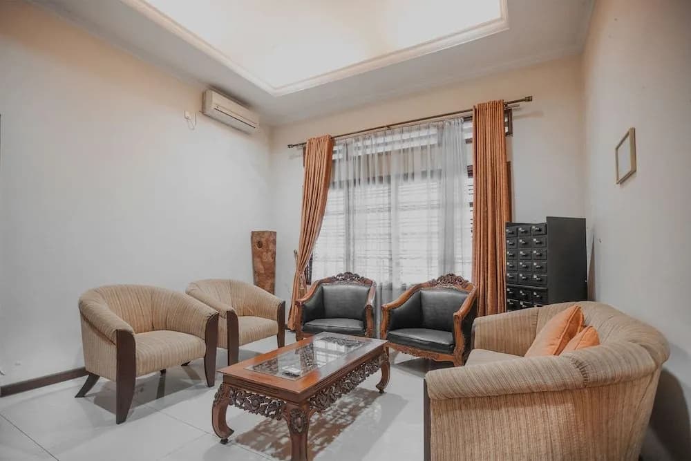 OYO 304 Griya Jogja - photo 2