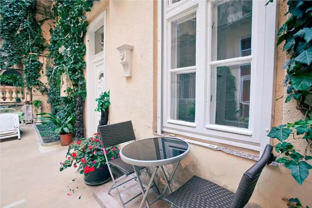 Oasis Guest House Budapest - photo 11