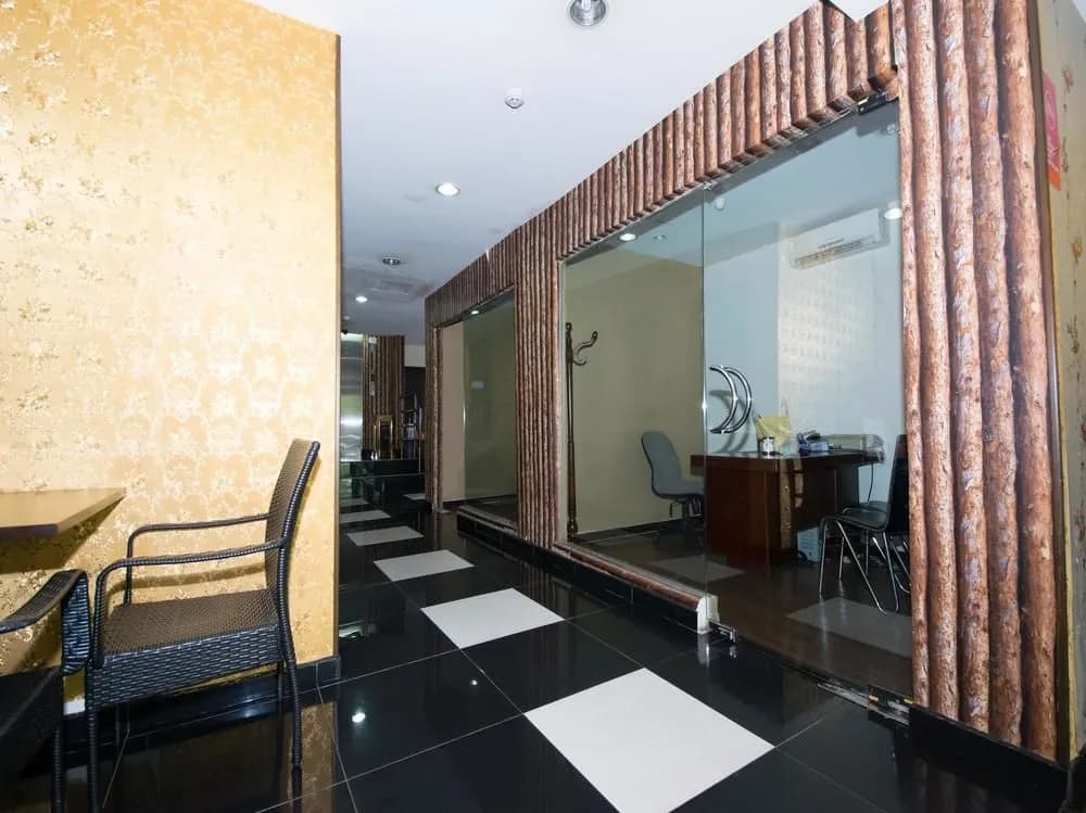 OYO 110 Cosmic Hotel - photo 11