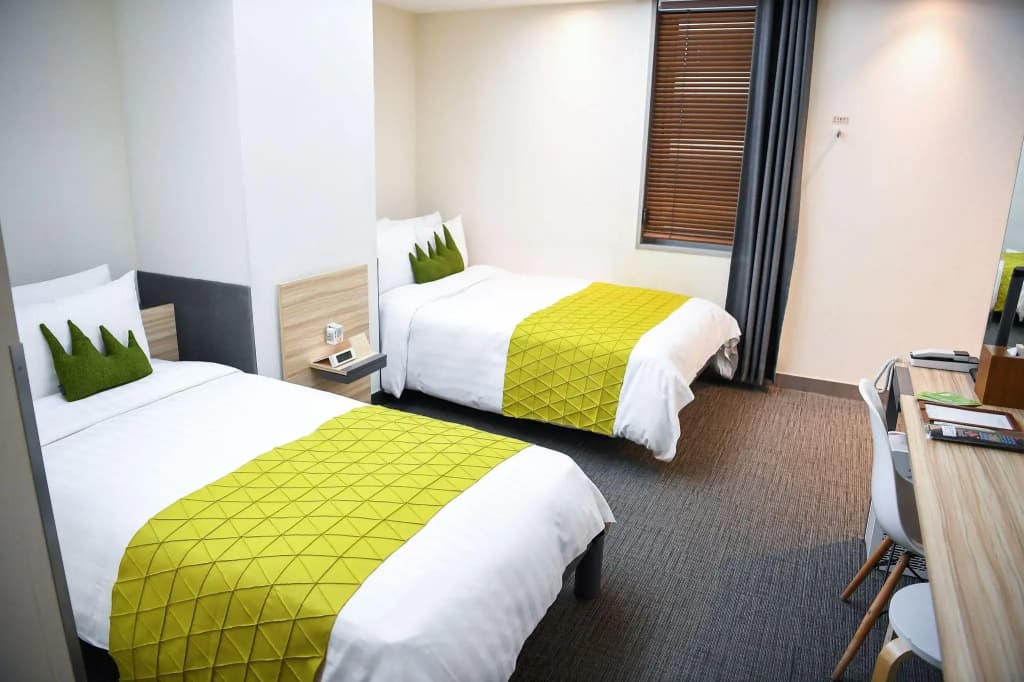 Metro Hotel - photo 24