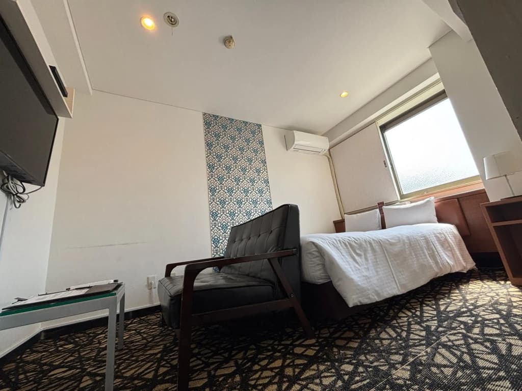 Cerezo Hotel - photo 2