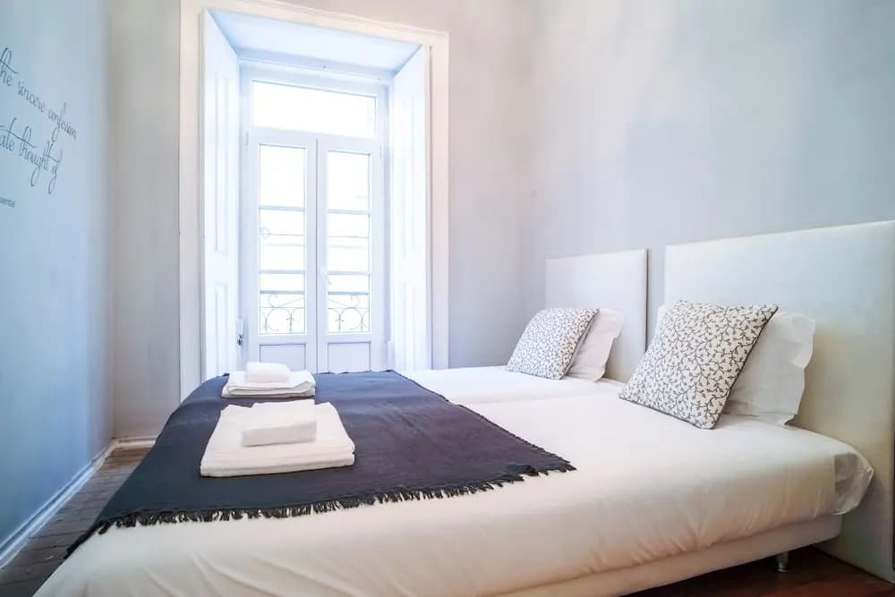 Tram 28 Apartment - photo 4