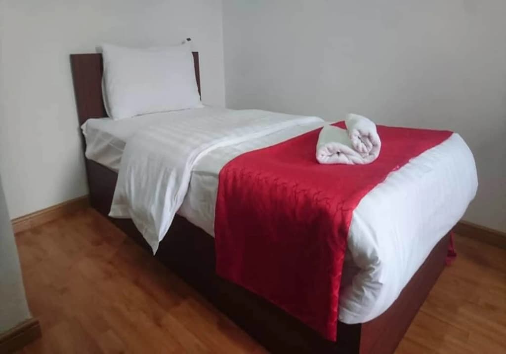 Hotel Mill Road - photo 3