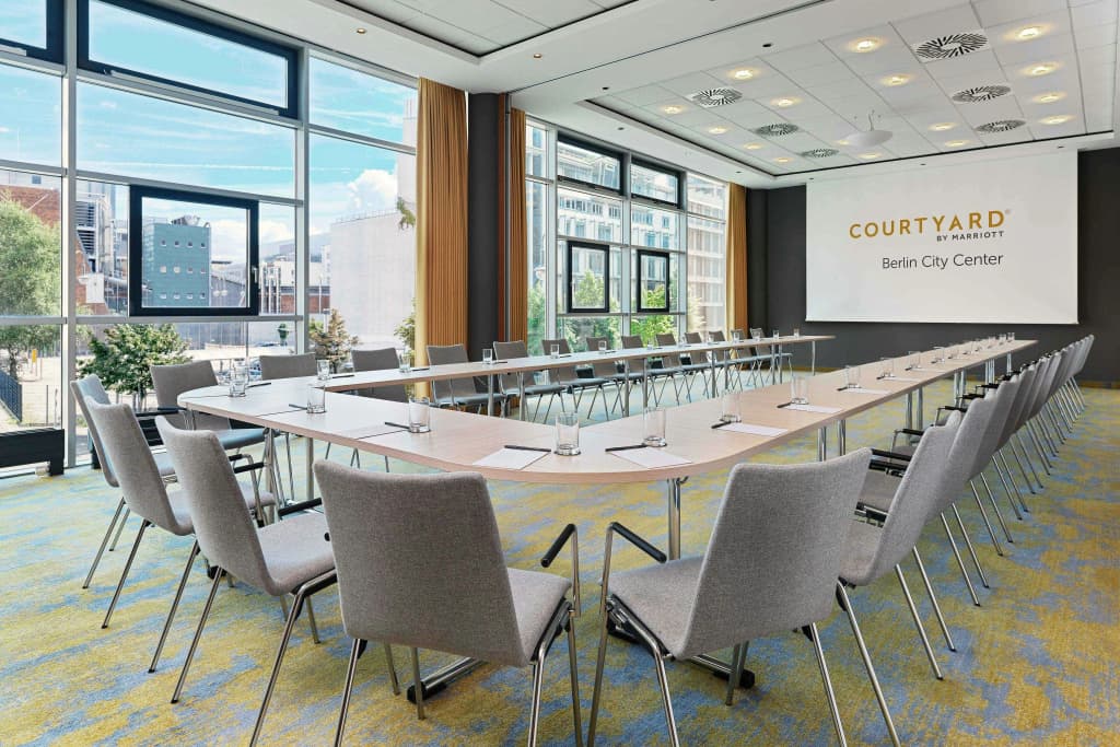 Courtyard by Marriott Berlin City Center - photo 20