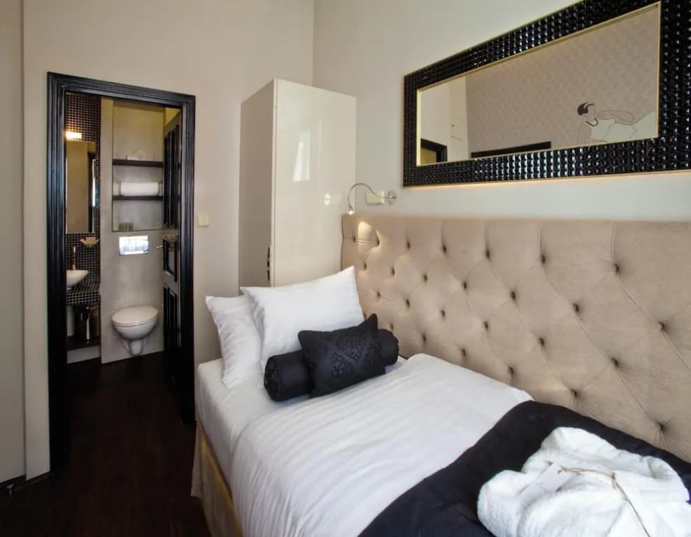 Design Hotel Jewel Prague - photo 4