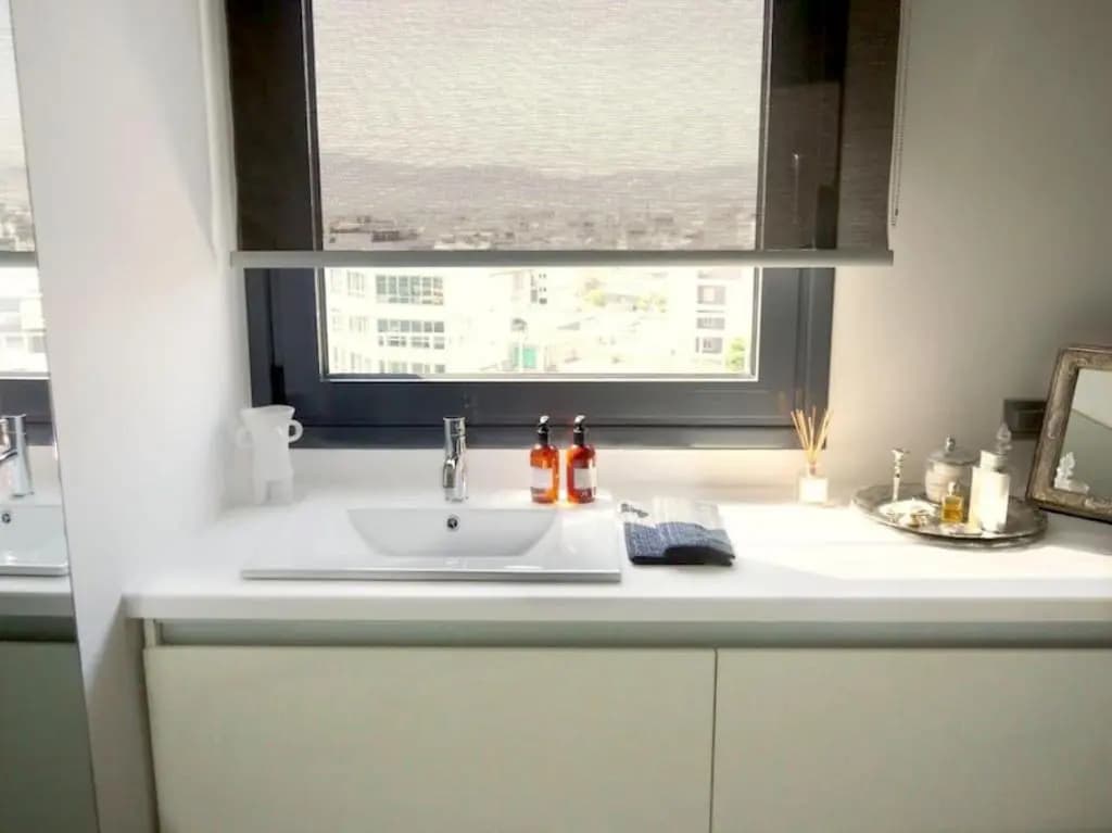 Stylish penthouse with Acropolis and 360 view - photo 14