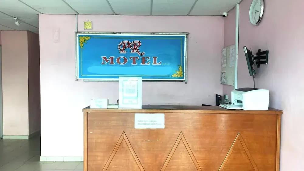Capital O 91275 Pr Motel - photo 2