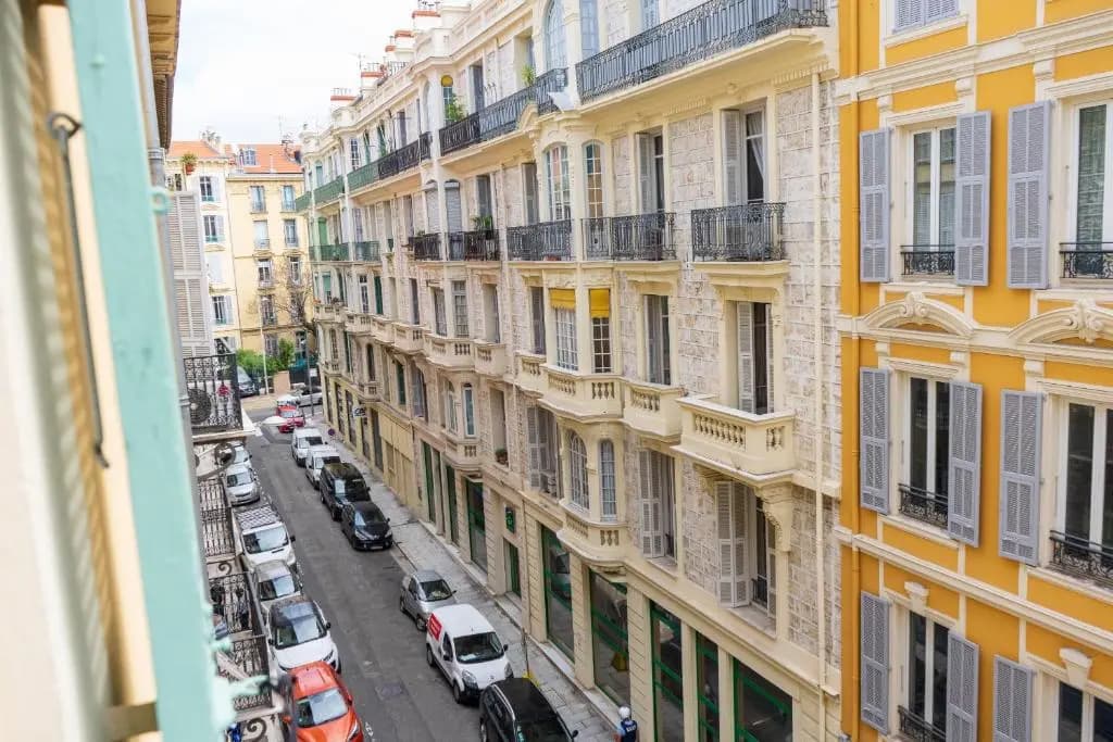 BH - NICE 66 - Apartment close to the Promenade Sea - photo 1