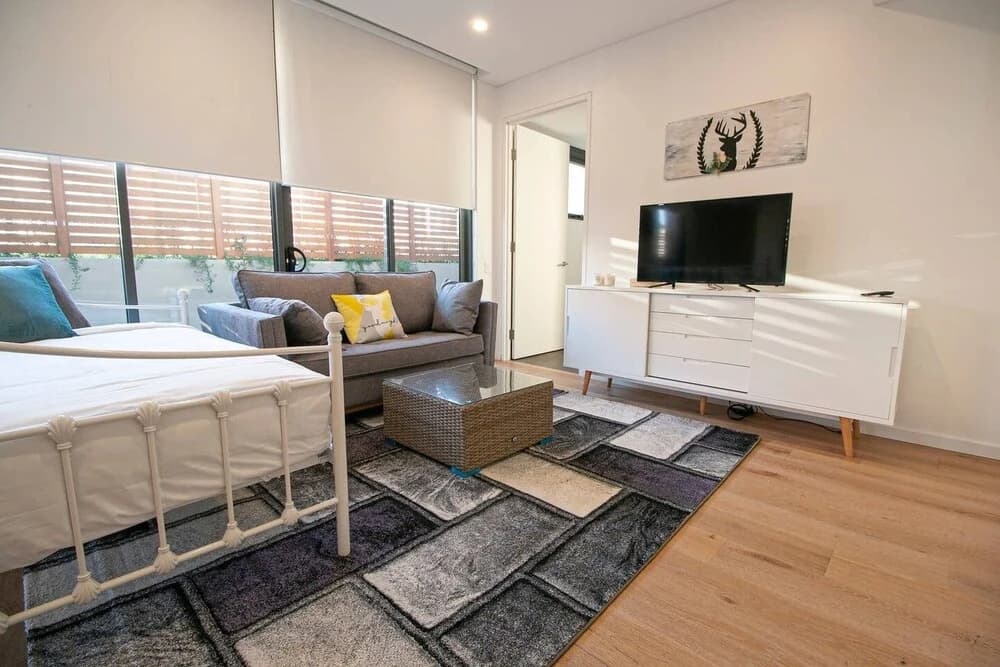 F03-darling Harbour 1 BDR APT - photo 2