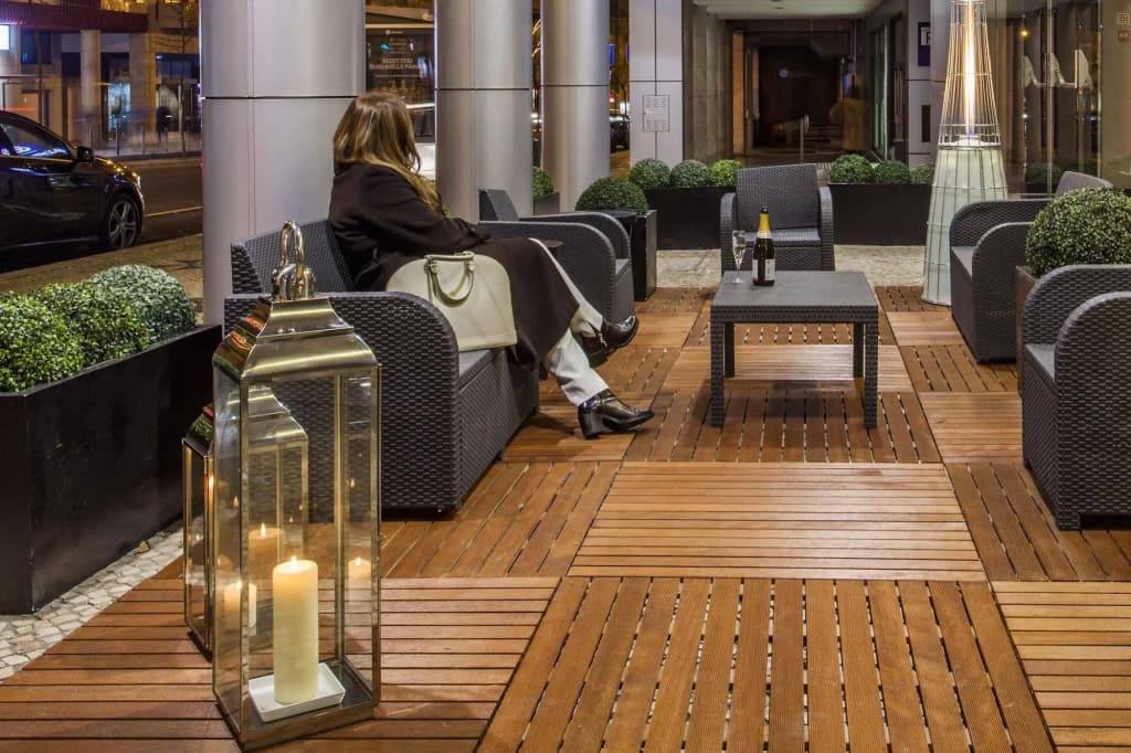 Czar Lisbon Hotel - photo 17