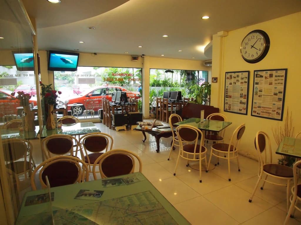 A-One Inn - photo 18