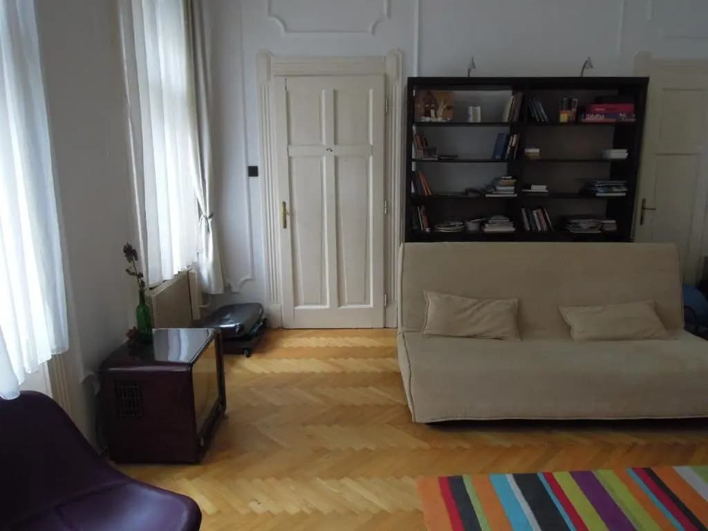 HoBar Apartment - photo 1