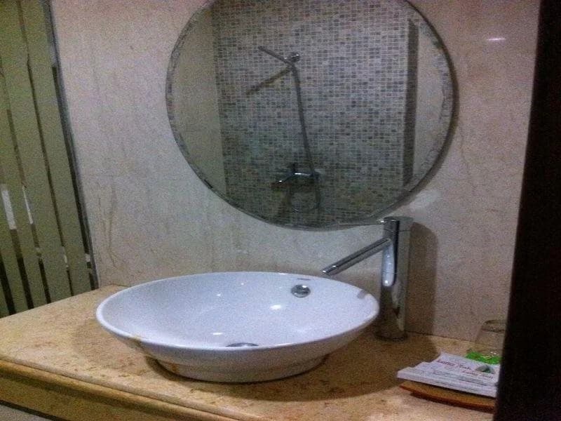 Long Anh Hotel - photo 8