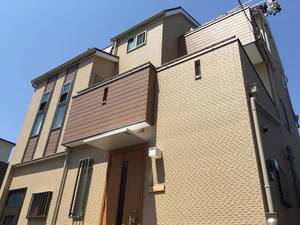 Happy House - main photo