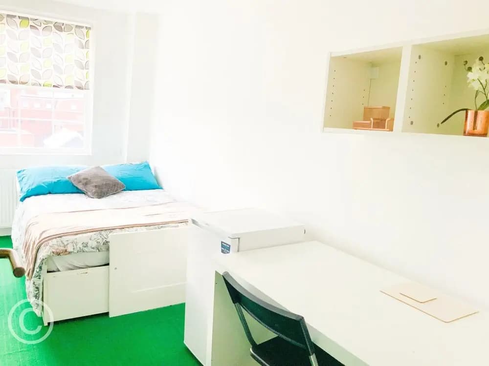 Cricklewood Studio Flats - photo 10