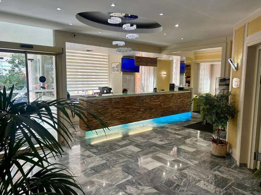 Hotel Busby - photo 28