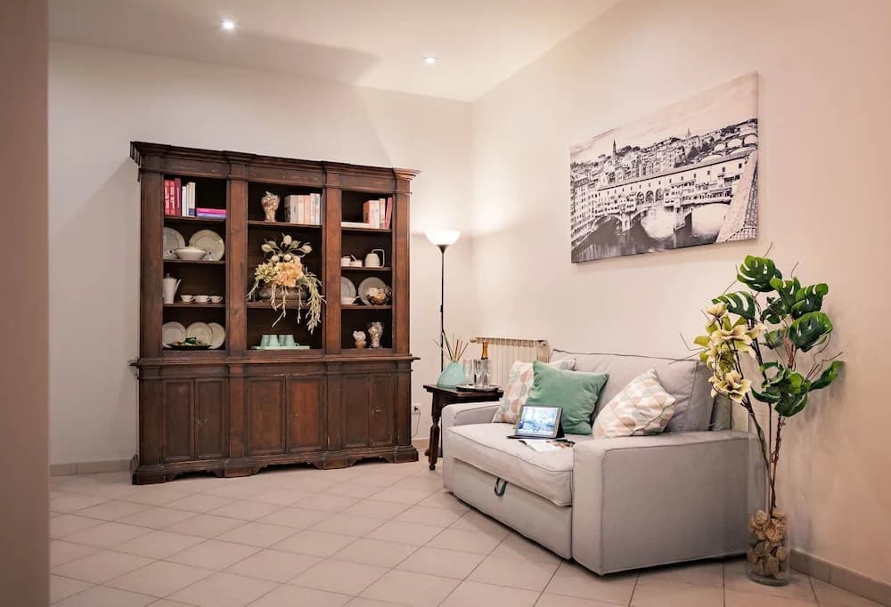Novella Apartments - photo 2