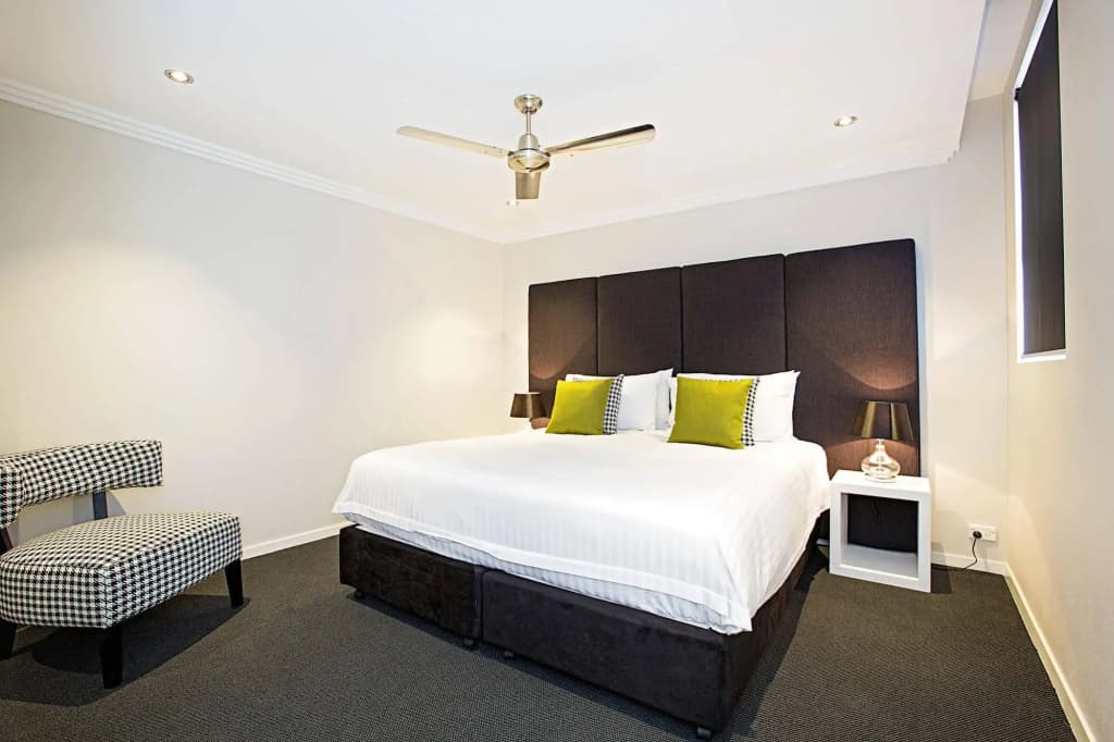 Astina Serviced Apartments - Parkside - photo 3
