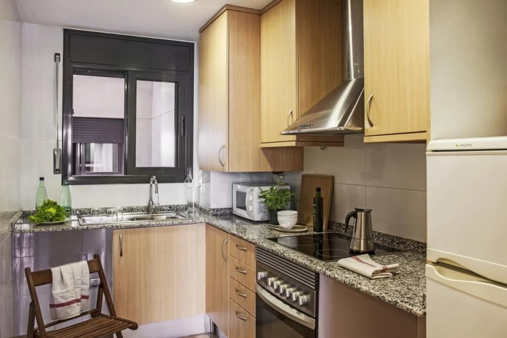 AinB Eixample-Entenza Apartments - photo 14