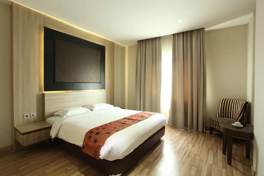 Mutiara Suites - photo 2