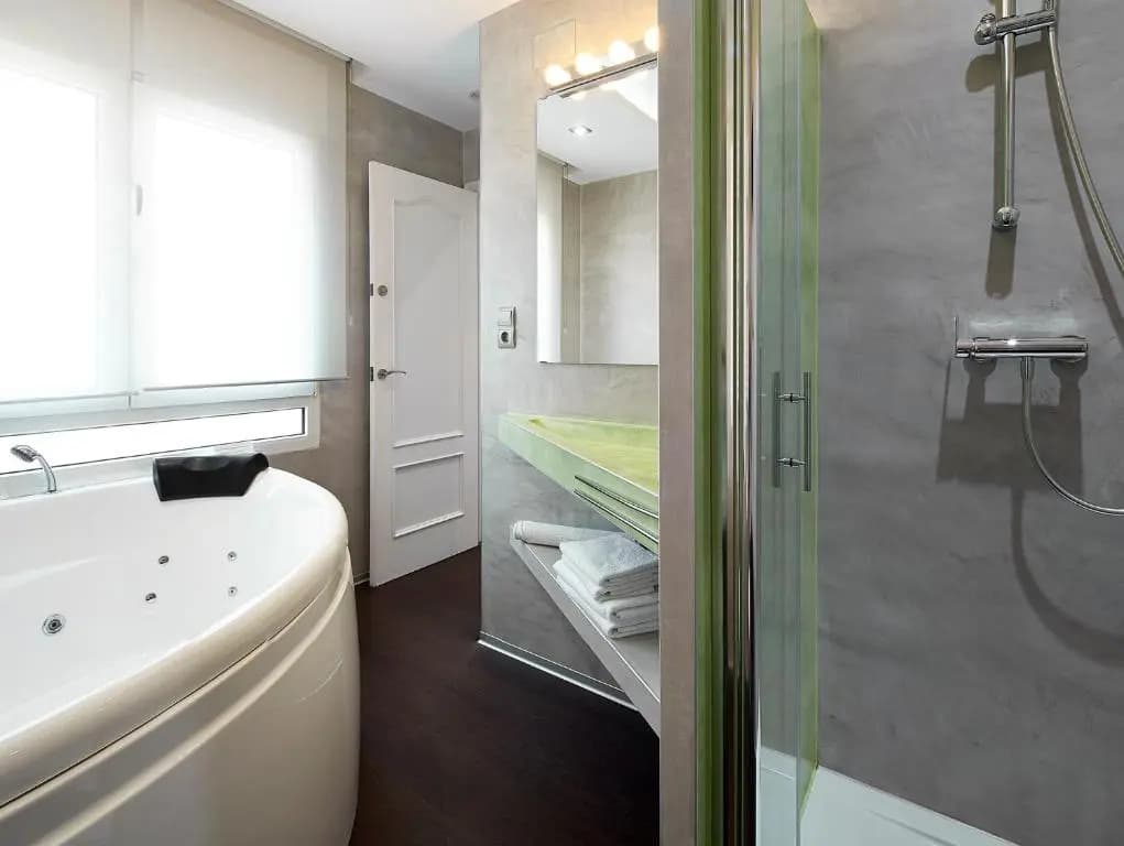 Gaudint Barcelona suites - photo 6